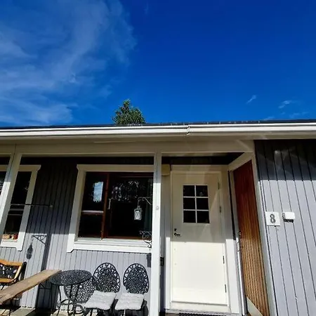 Yllaeksen Metsaepirtti - Ulkoilijan Koti *