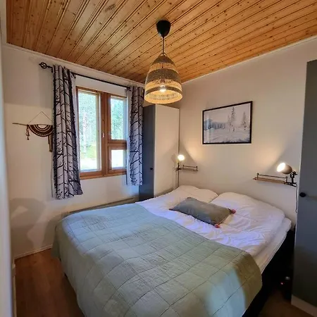 Apartment Yllaeksen Metsaepirtti - Ulkoilijan Koti *